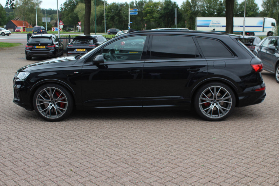 Audi Q7 60 TFSI e quattro Pro Line S Competition / Trekhaak / Panoramadak / 360Camera / Head-up / Softclose / Laser LED / Luchtvering / 22'' / B&O / RS Seats / Keyless / Stuur+Stoelverwarming / Dodehoek / DAB / ACC
