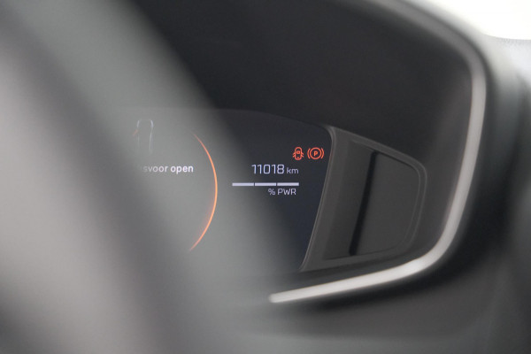 Peugeot 208 Hybrid 110 e-DCS6 Allure | Apple Carplay | Parkeersensoren Voor + Achter | Climate Control