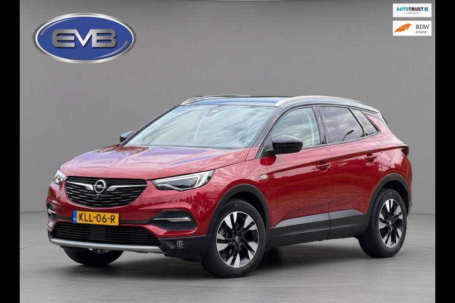 Opel Grandland X 1.2 Turbo Ultimate, 31000 km, achteruitrijcamera, trekhaak, navigatie, 1/2 leder, nieuwstaat