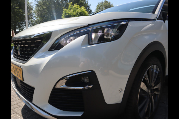 Peugeot 3008 Allure Navi / Pano / Climate / Pdc Nieuwe D-riem/ All-season banden/ Keurige auto