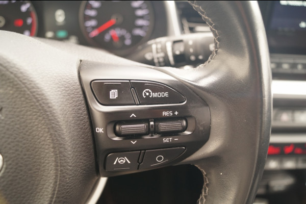 Kia Stonic 1.0 T-GDi MHEV DynamicPlusLine -NAVI-ECC-TREKHAAK-