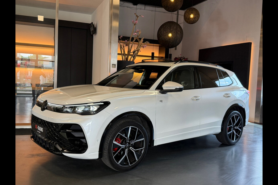 Volkswagen Tiguan 1.5 eTSI R-Line Pano 360Cam. Elec.Trekhaak