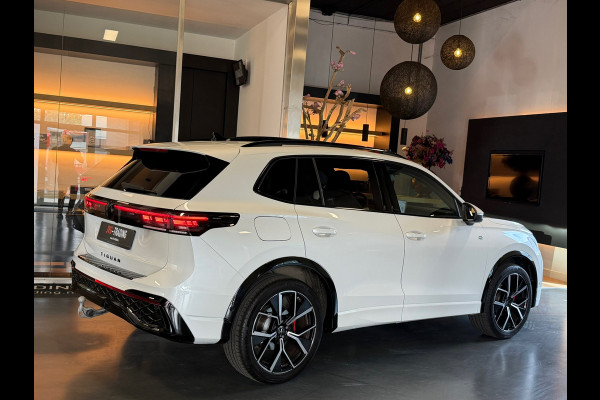 Volkswagen Tiguan 1.5 eTSI R-Line Pano 360Cam. Elec.Trekhaak