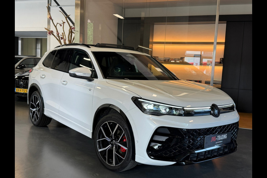 Volkswagen Tiguan 1.5 eTSI R-Line Pano 360Cam. Elec.Trekhaak