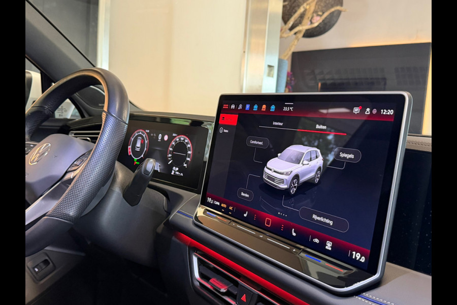 Volkswagen Tiguan 1.5 eTSI R-Line Pano 360Cam. Elec.Trekhaak