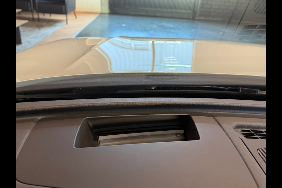Volkswagen Tiguan 1.5 eTSI R-Line Pano 360Cam. Elec.Trekhaak
