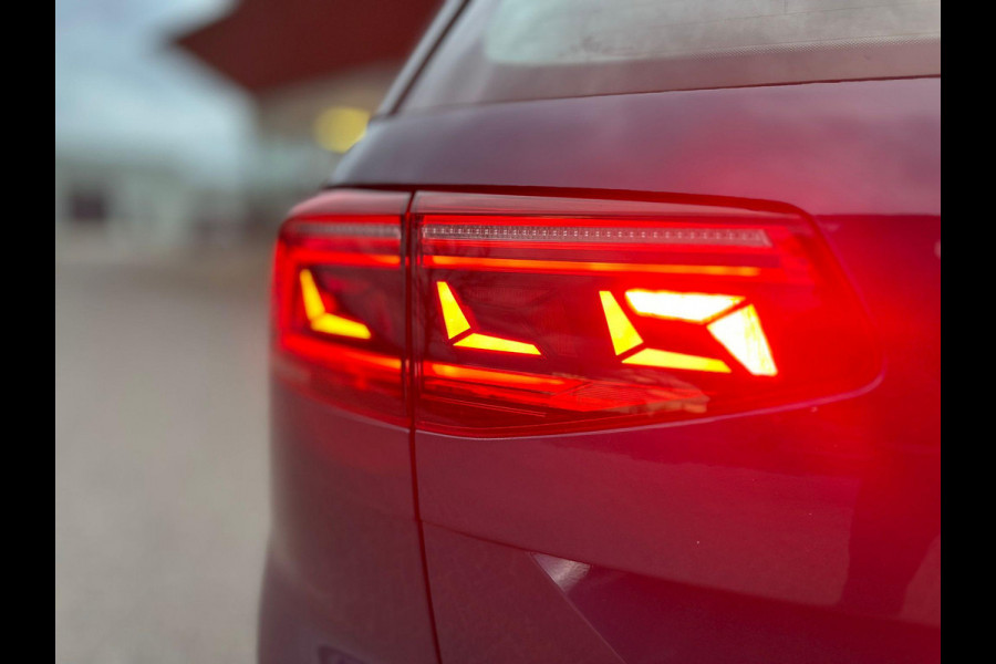Volkswagen Passat Variant 1.4 TSI PHEV GTE Business | SOH: 95,1% | Trekhaak 1.600kg | Matrix LED | Adaptive CC | Climate V+A | Navi |