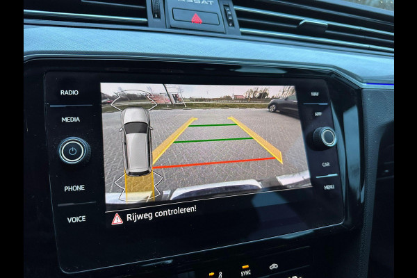 Volkswagen Passat Variant 1.4 TSI PHEV GTE Business | SOH: 95,1% | Trekhaak 1.600kg | Matrix LED | Adaptive CC | Climate V+A | Navi |