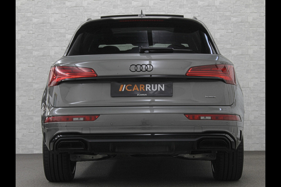 Audi Q5 55 367pk Competition #RS-Leder | ACC | Panorama | Lane Assist | 21" | Sfeerverlichting | Camera | Carplay | Stuurwielverwarming | Black Optic | Draadloos laden | Sportstoelen | 91000,= Nw.Pr. | 10-2024 | 23dkm! | Fabr. Garantie.