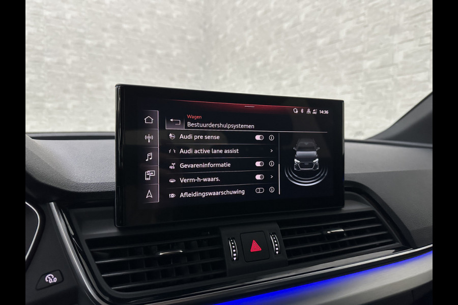 Audi Q5 55 367pk Competition #RS-Leder | ACC | Panorama | Lane Assist | 21" | Sfeerverlichting | Camera | Carplay | Stuurwielverwarming | Black Optic | Draadloos laden | Sportstoelen | 91000,= Nw.Pr. | 10-2024 | 23dkm! | Fabr. Garantie.