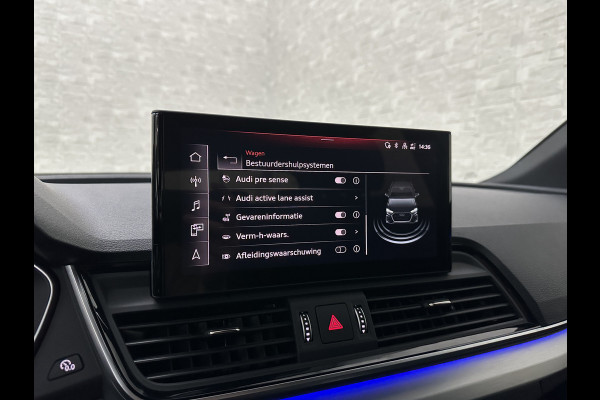 Audi Q5 55 367pk Competition #RS-Leder | ACC | Panorama | Lane Assist | 21" | Sfeerverlichting | Camera | Carplay | Stuurwielverwarming | Black Optic | Draadloos laden | Sportstoelen | 91000,= Nw.Pr. | 10-2024 | 23dkm! | Fabr. Garantie.