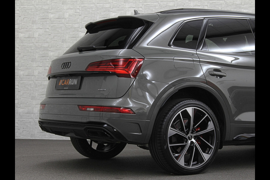 Audi Q5 55 367pk Competition #RS-Leder | ACC | Panorama | Lane Assist | 21" | Sfeerverlichting | Camera | Carplay | Stuurwielverwarming | Black Optic | Draadloos laden | Sportstoelen | 91000,= Nw.Pr. | 10-2024 | 23dkm! | Fabr. Garantie.