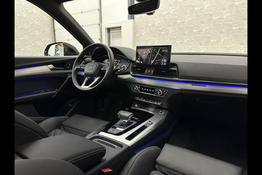 Audi Q5 55 367pk Competition #RS-Leder | ACC | Panorama | Lane Assist | 21" | Sfeerverlichting | Camera | Carplay | Stuurwielverwarming | Black Optic | Draadloos laden | Sportstoelen | 91000,= Nw.Pr. | 10-2024 | 23dkm! | Fabr. Garantie.