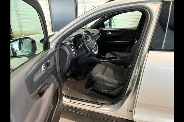 Volvo XC40 Aut. AWD Recharge Twin Plus ACC Stoelverwarming Parkeercamera 78kWh 408pk