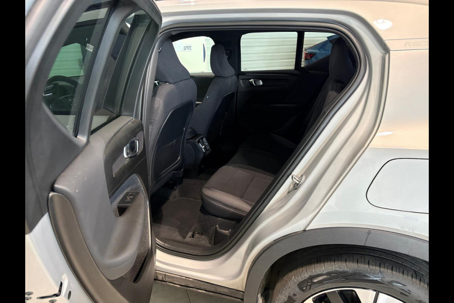 Volvo XC40 Aut. AWD Recharge Twin Plus ACC Stoelverwarming Parkeercamera 78kWh 408pk