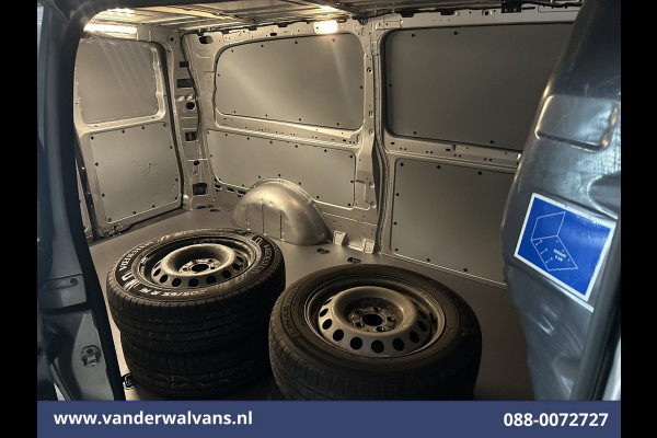 Mercedes-Benz Vito 116 CDI 164pk L3H1 Euro6 Airco | Camera | Cruisecontrol | LED | 2500kg Trekhaak Parkeersensoren, Stoelverwarming, Bijrijdersbank