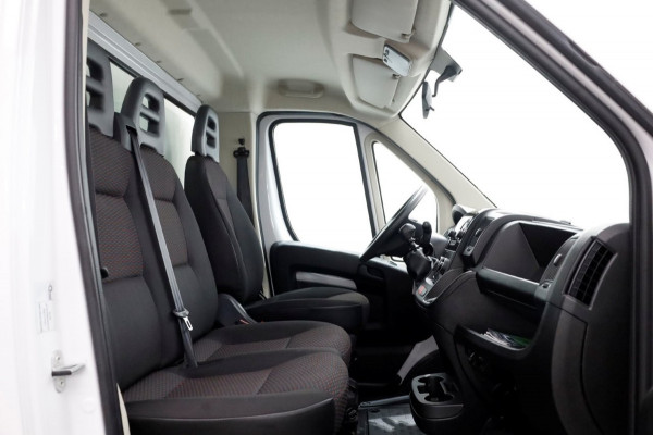 Opel Movano 2.2D 140pk Bakwagen met laadklep 1.060kg laadvermogen 07-2022