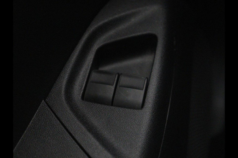 Toyota Aygo 1.0 VVT-i x-joy | Carplay | Camera | Cruise control | Climate control | Bluetooth | DAB