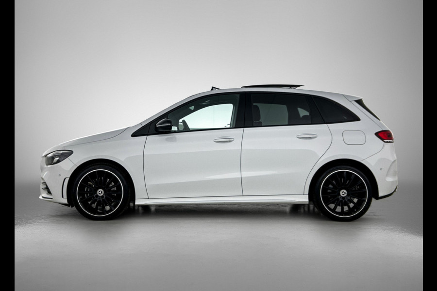 Mercedes-Benz B-Klasse 250 e AMG Plug-In Hybride AMG Line | Panoramadak | Multispaaks velgen | Memory Pakket | Trekhaak Inclusief 24 maanden MB Certified garantie voor Europa.