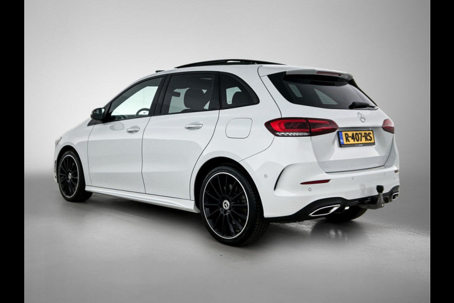 Mercedes-Benz B-Klasse 250 e AMG Plug-In Hybride AMG Line | Panoramadak | Multispaaks velgen | Memory Pakket | Trekhaak Inclusief 24 maanden MB Certified garantie voor Europa.