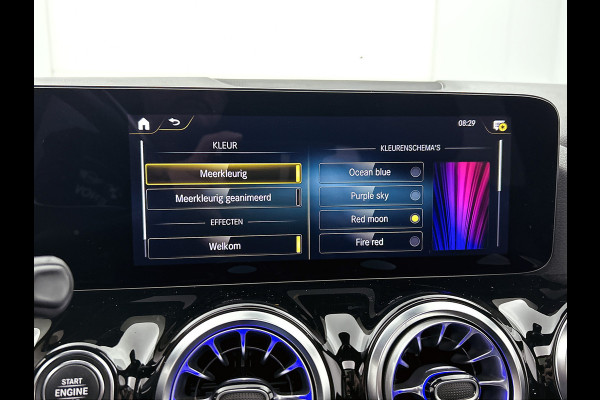 Mercedes-Benz B-Klasse 250 e AMG Plug-In Hybride AMG Line | Panoramadak | Multispaaks velgen | Memory Pakket | Trekhaak Inclusief 24 maanden MB Certified garantie voor Europa.