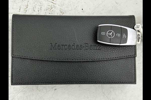 Mercedes-Benz B-Klasse 250 e AMG Plug-In Hybride AMG Line | Panoramadak | Multispaaks velgen | Memory Pakket | Trekhaak Inclusief 24 maanden MB Certified garantie voor Europa.