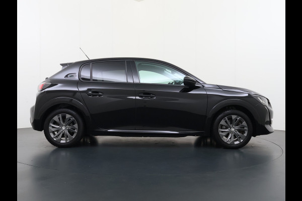 Peugeot e-208 EV Allure Pack 50kWh SOH 89% Stoelverwarming 3D-Navi 360°Camera Apple Carplay Android Auto Keyless Lmv Privacy Glas Led Bluetooth Isofix DAB+ Rijstrooksensor