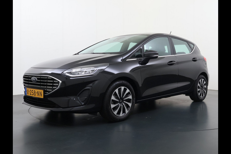 Ford Fiesta 1.0T 124PK Hybrid 5Drs Stuur+Stoel+Voorruitverwarming Navi* Ecc Apple Carplay/Android Auto Cruise Control Pdc Titanium Lmv DAB Bluetooth TCS Lane Assist Keyless Origineel Nederlandse Auto