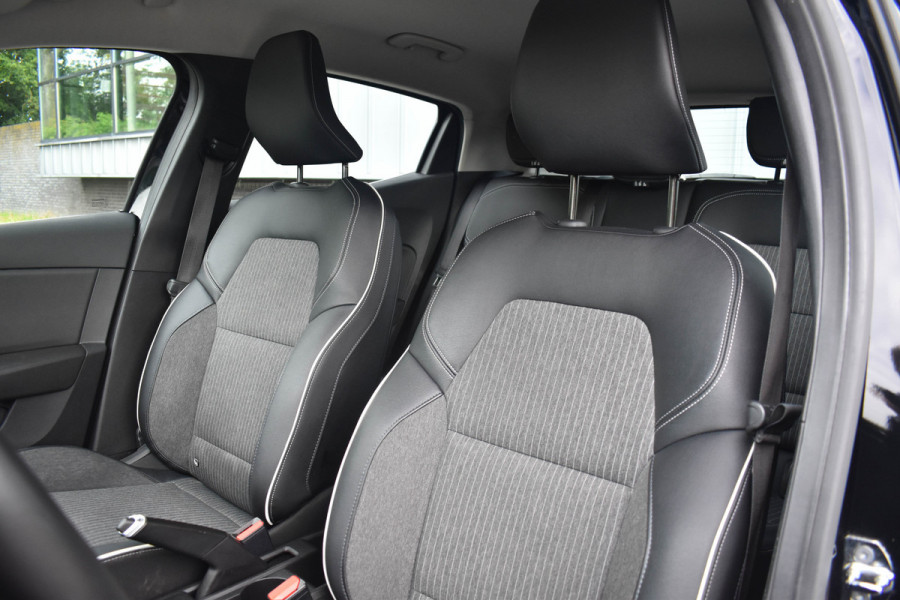 Renault Clio 1.0 TCe Intens FACELIFT | Carplay | PDC | Lane Assist | Half Leder