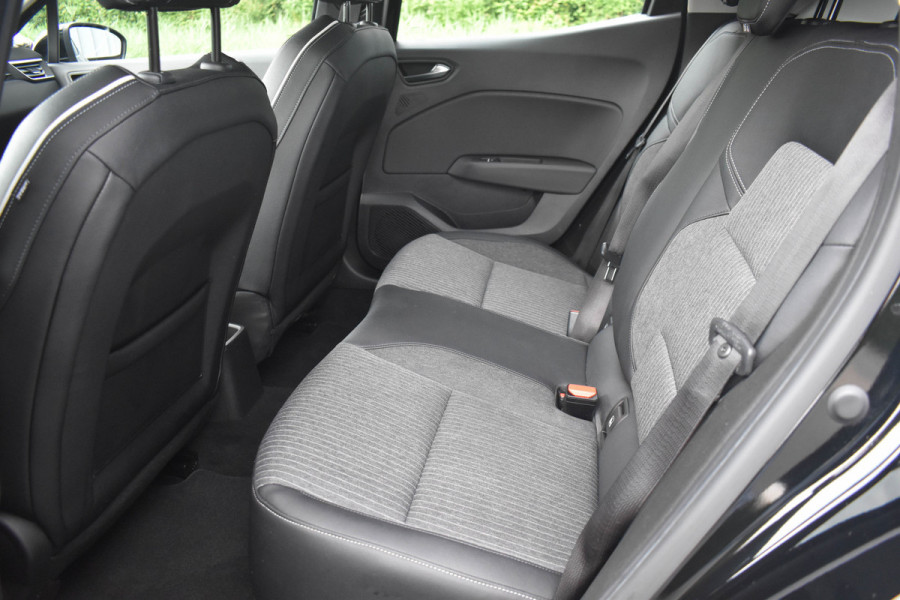 Renault Clio 1.0 TCe Intens FACELIFT | Carplay | PDC | Lane Assist | Half Leder