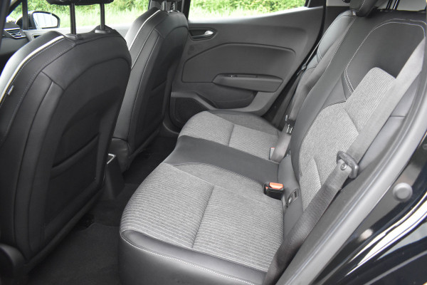 Renault Clio 1.0 TCe Intens FACELIFT | Carplay | PDC | Lane Assist | Half Leder