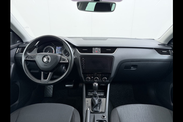 Škoda Octavia Combi 1.0TSI 116PK Stoelverwarming Elek.Achterklep Keyless Canton®-Soundsysteem Navi Ecc Apple Carplay Android Auto Cruise Contr Lmv 17" Bluetooth Isofix Led Multi-display colour DAB WiFi
