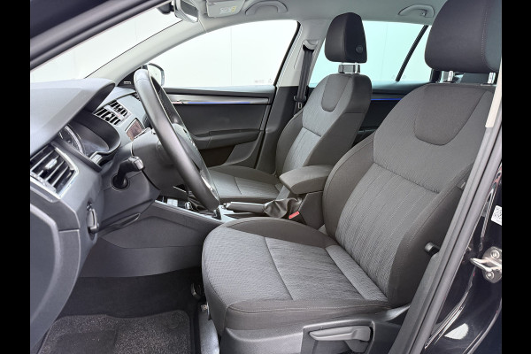 Škoda Octavia Combi 1.0TSI 116PK Stoelverwarming Elek.Achterklep Keyless Canton®-Soundsysteem Navi Ecc Apple Carplay Android Auto Cruise Contr Lmv 17" Bluetooth Isofix Led Multi-display colour DAB WiFi