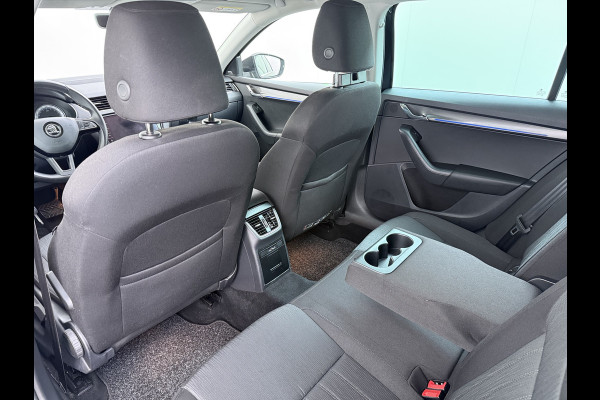 Škoda Octavia Combi 1.0TSI 116PK Stoelverwarming Elek.Achterklep Keyless Canton®-Soundsysteem Navi Ecc Apple Carplay Android Auto Cruise Contr Lmv 17" Bluetooth Isofix Led Multi-display colour DAB WiFi