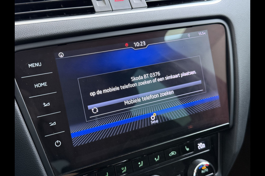 Škoda Octavia Combi 1.0TSI 116PK Stoelverwarming Elek.Achterklep Keyless Canton®-Soundsysteem Navi Ecc Apple Carplay Android Auto Cruise Contr Lmv 17" Bluetooth Isofix Led Multi-display colour DAB WiFi