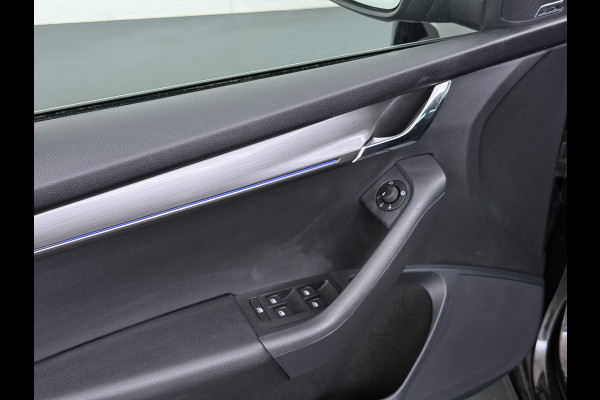 Škoda Octavia Combi 1.0TSI 116PK Stoelverwarming Elek.Achterklep Keyless Canton®-Soundsysteem Navi Ecc Apple Carplay Android Auto Cruise Contr Lmv 17" Bluetooth Isofix Led Multi-display colour DAB WiFi