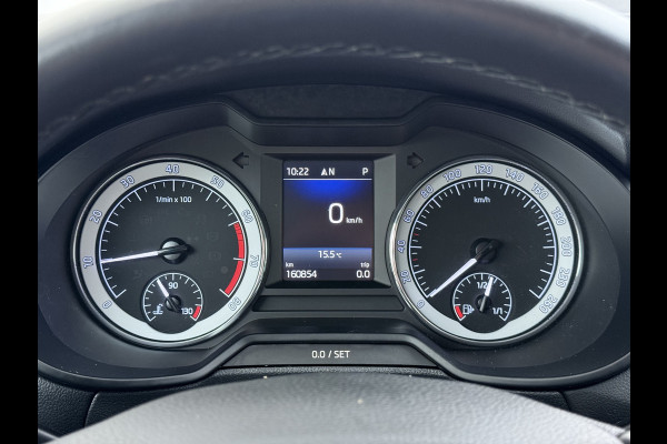 Škoda Octavia Combi 1.0TSI 116PK Stoelverwarming Elek.Achterklep Keyless Canton®-Soundsysteem Navi Ecc Apple Carplay Android Auto Cruise Contr Lmv 17" Bluetooth Isofix Led Multi-display colour DAB WiFi