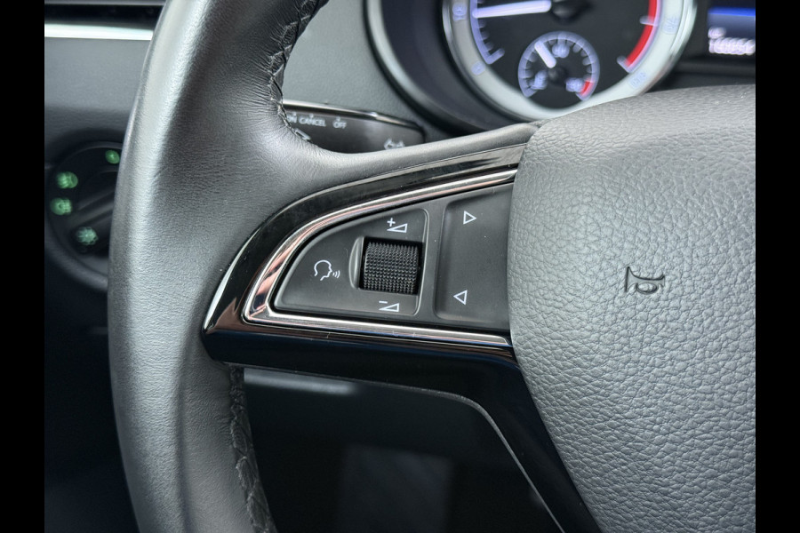 Škoda Octavia Combi 1.0TSI 116PK Stoelverwarming Elek.Achterklep Keyless Canton®-Soundsysteem Navi Ecc Apple Carplay Android Auto Cruise Contr Lmv 17" Bluetooth Isofix Led Multi-display colour DAB WiFi