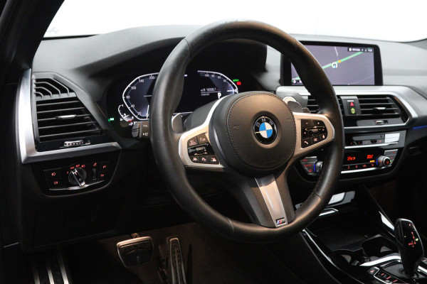 BMW X3 xDrive30e 293 PK High Executive M-Sport PHEV, Leder-Alcantara, Trekhaak, Adap. Cruise Control