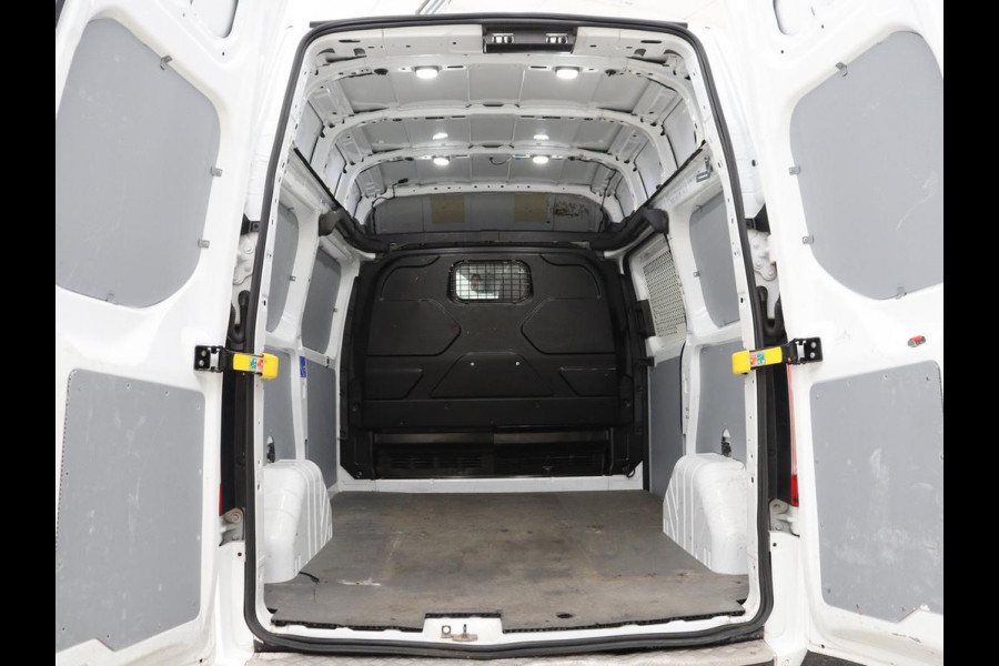 Ford Transit Custom 340 2.0 TDCI L1H2 Trend | 3 zitplaatsen | Stoelverwarming | Voorruitverwarming | Camera | PDC voor/ achter | Full LED |