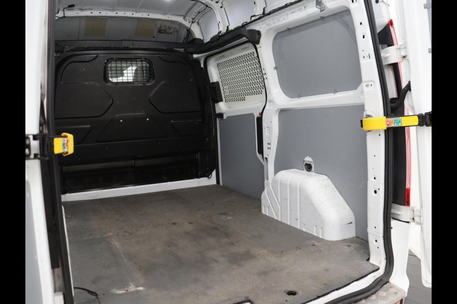 Ford Transit Custom 340 2.0 TDCI L1H2 Trend | 3 zitplaatsen | Stoelverwarming | Voorruitverwarming | Camera | PDC voor/ achter | Full LED |