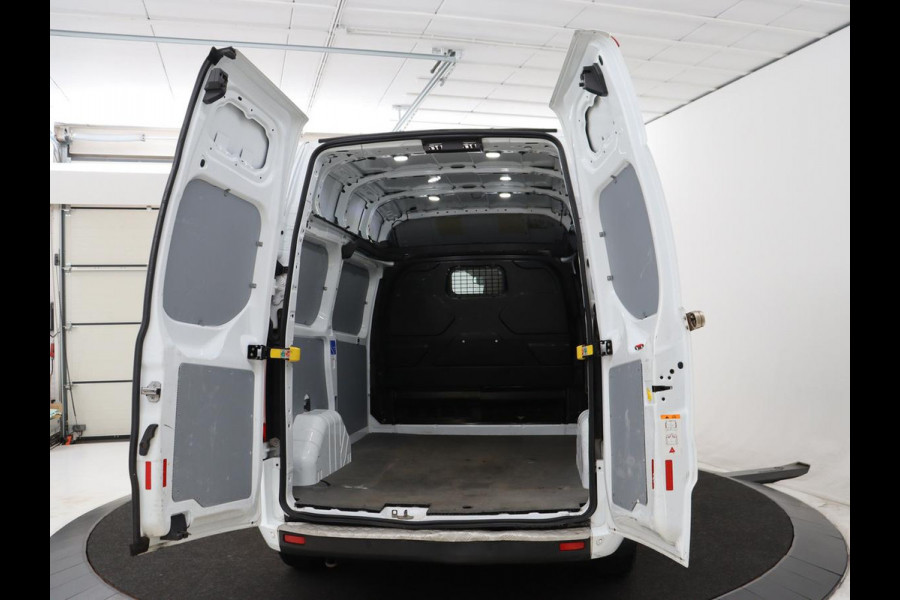 Ford Transit Custom 340 2.0 TDCI L1H2 Trend | 3 zitplaatsen | Stoelverwarming | Voorruitverwarming | Camera | PDC voor/ achter | Full LED |