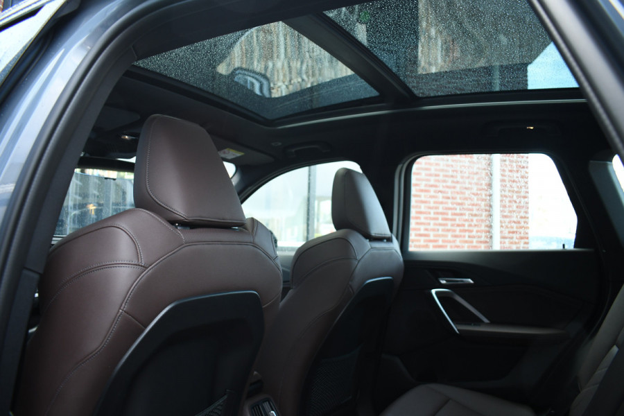 BMW X1 xDrive30e M-Sport Plus Stormbay Pano ACC HUD 360-cam 19inch