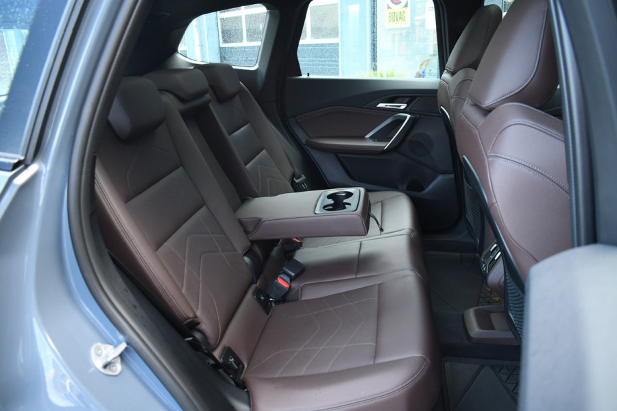 BMW X1 xDrive30e M-Sport Plus Stormbay Pano ACC HUD 360-cam 19inch