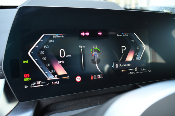 BMW X1 xDrive30e M-Sport Plus Stormbay Pano ACC HUD 360-cam 19inch
