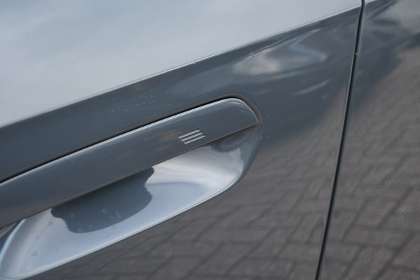BMW X1 xDrive30e M-Sport Plus Stormbay Pano ACC HUD 360-cam 19inch