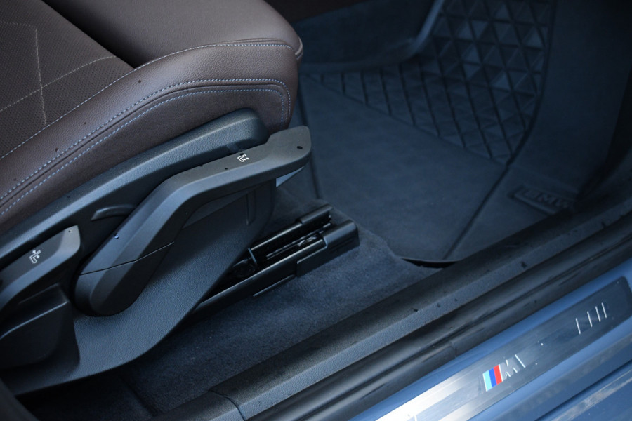 BMW X1 xDrive30e M-Sport Plus Stormbay Pano ACC HUD 360-cam 19inch