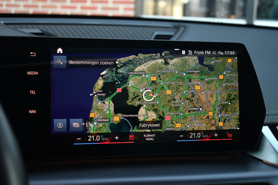 BMW X1 xDrive30e M-Sport Plus Stormbay Pano ACC HUD 360-cam 19inch