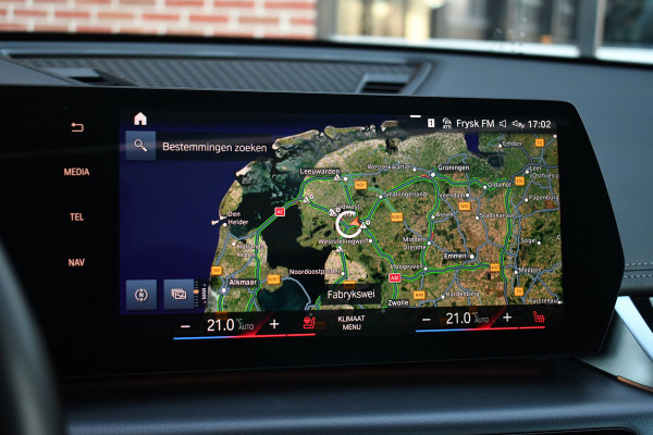 BMW X1 xDrive30e M-Sport Plus Stormbay Pano ACC HUD 360-cam 19inch