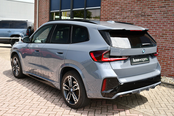 BMW X1 xDrive30e M-Sport Plus Stormbay Pano ACC HUD 360-cam 19inch